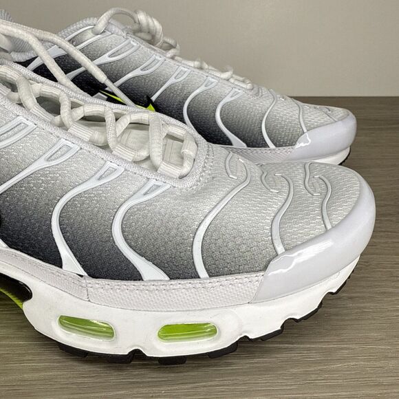 Nike Air Max Plus TN \'White Black Volt\' DM0032-103 Men\'s Shoes Size 6 main image 14